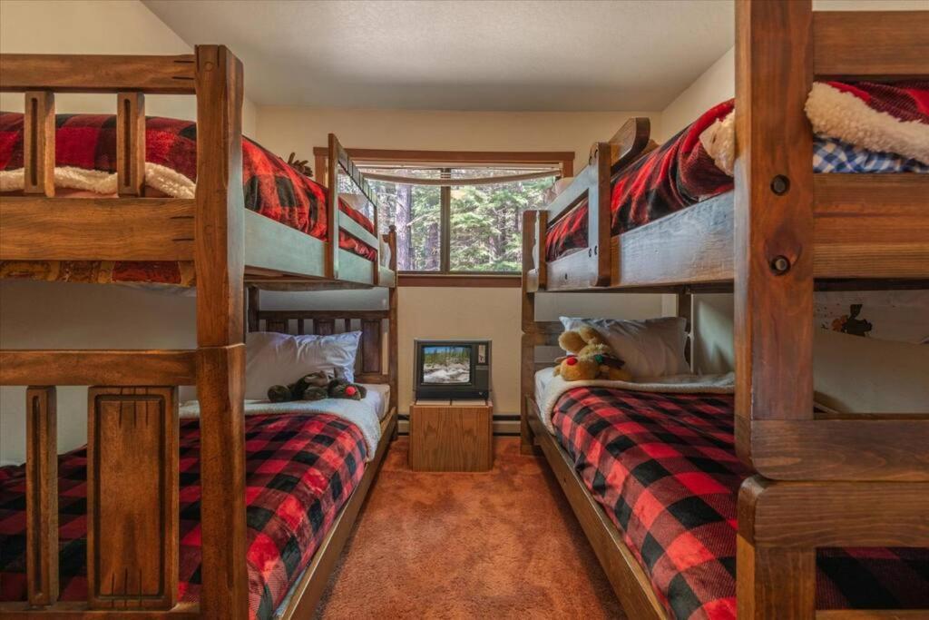3Br Tahoe Donner Cabin With Hoa Perks Like Pools Hot-Tub Minutes To Trails Lake Golf Truckee Εξωτερικό φωτογραφία