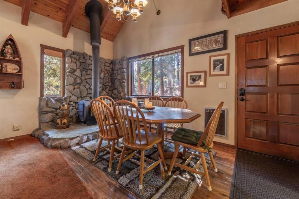 3Br Tahoe Donner Cabin With Hoa Perks Like Pools Hot-Tub Minutes To Trails Lake Golf Truckee Εξωτερικό φωτογραφία